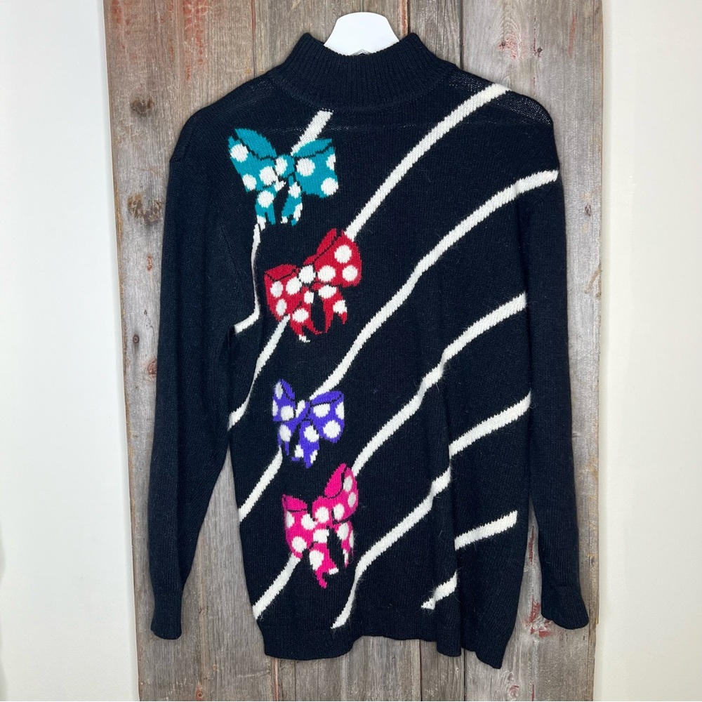 Vintage SK & Company Petite Black Angora Wool Novelty Bow Print Sweater Small